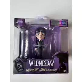 Wednesday : Figurine Wednesday Addams (Uniforme) / Figurine Metallique Metalfigs