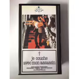 Je Couche Avec Mon Assassin (Vhs)